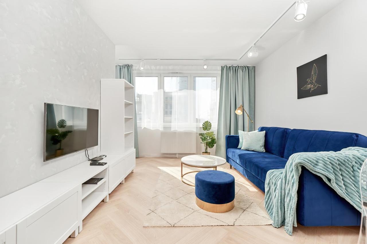 Exclusive Apartments Gwiazdzista With Free Garage Wroclaw By Noclegi Renters Esterno foto