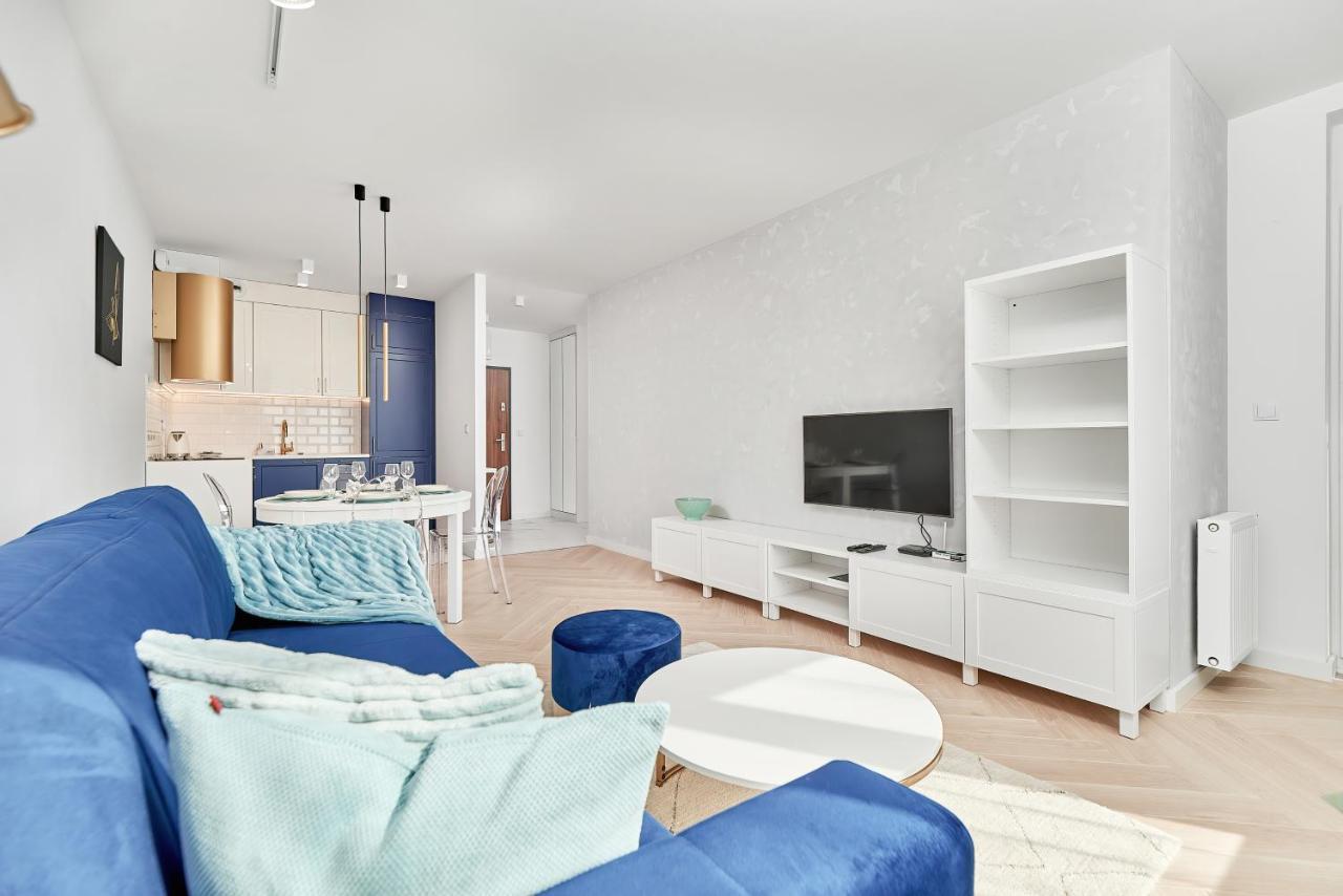 Exclusive Apartments Gwiazdzista With Free Garage Wroclaw By Noclegi Renters Esterno foto