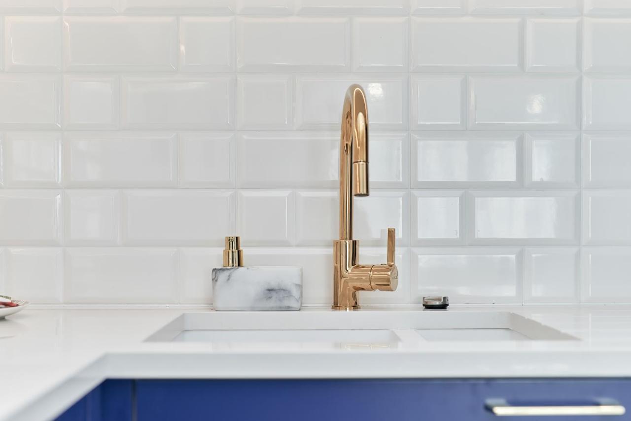 Exclusive Apartments Gwiazdzista With Free Garage Wroclaw By Noclegi Renters Esterno foto