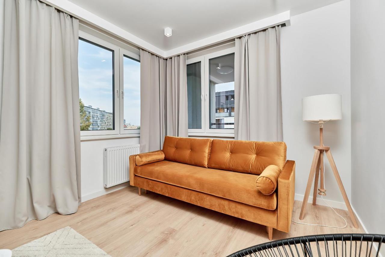 Exclusive Apartments Gwiazdzista With Free Garage Wroclaw By Noclegi Renters Esterno foto