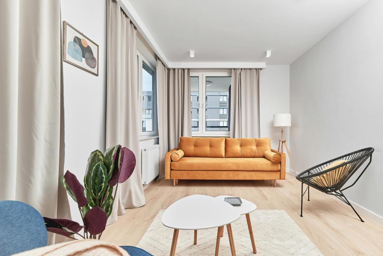 Exclusive Apartments Gwiazdzista With Free Garage Wroclaw By Noclegi Renters Esterno foto